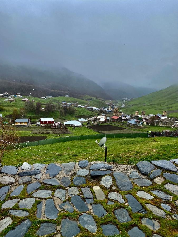 Nizharadze'S Tower Hotel Ushguli ภายนอก รูปภาพ